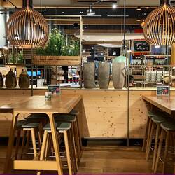 Raststätt Bellinzona am Morge am 6i