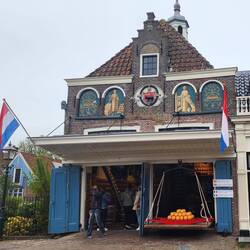 Historic Weigh House (Waag)