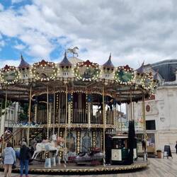 Ich stehe total auf alte Kinderkarusselle.