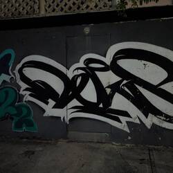 allgemeiner Ein- und Ausgang, na...wo ist die Tür?