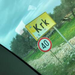Ortseingangschild Krk