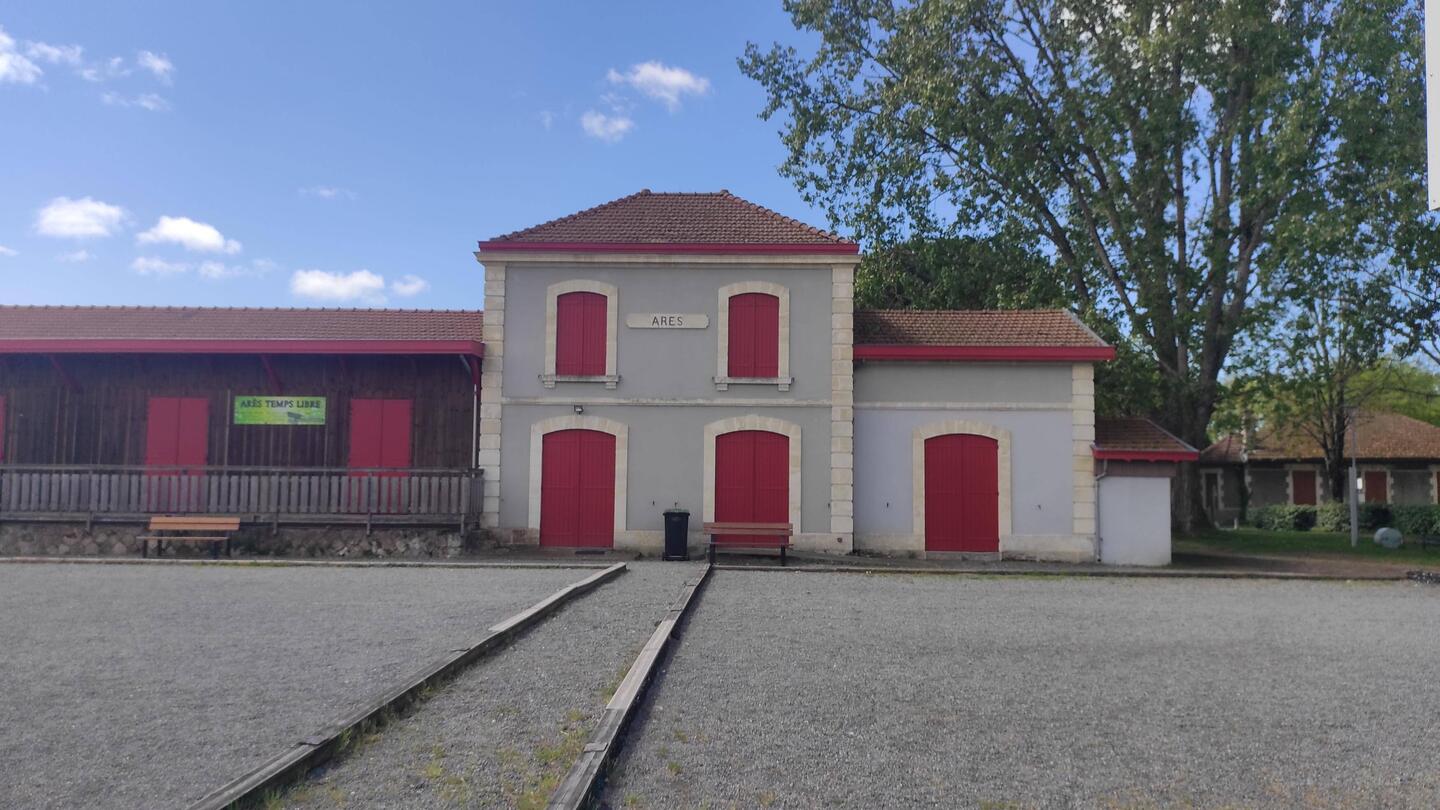 Ancienne gare de Arès