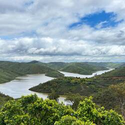Ausblick auf den Stausee Barragem do Funcho