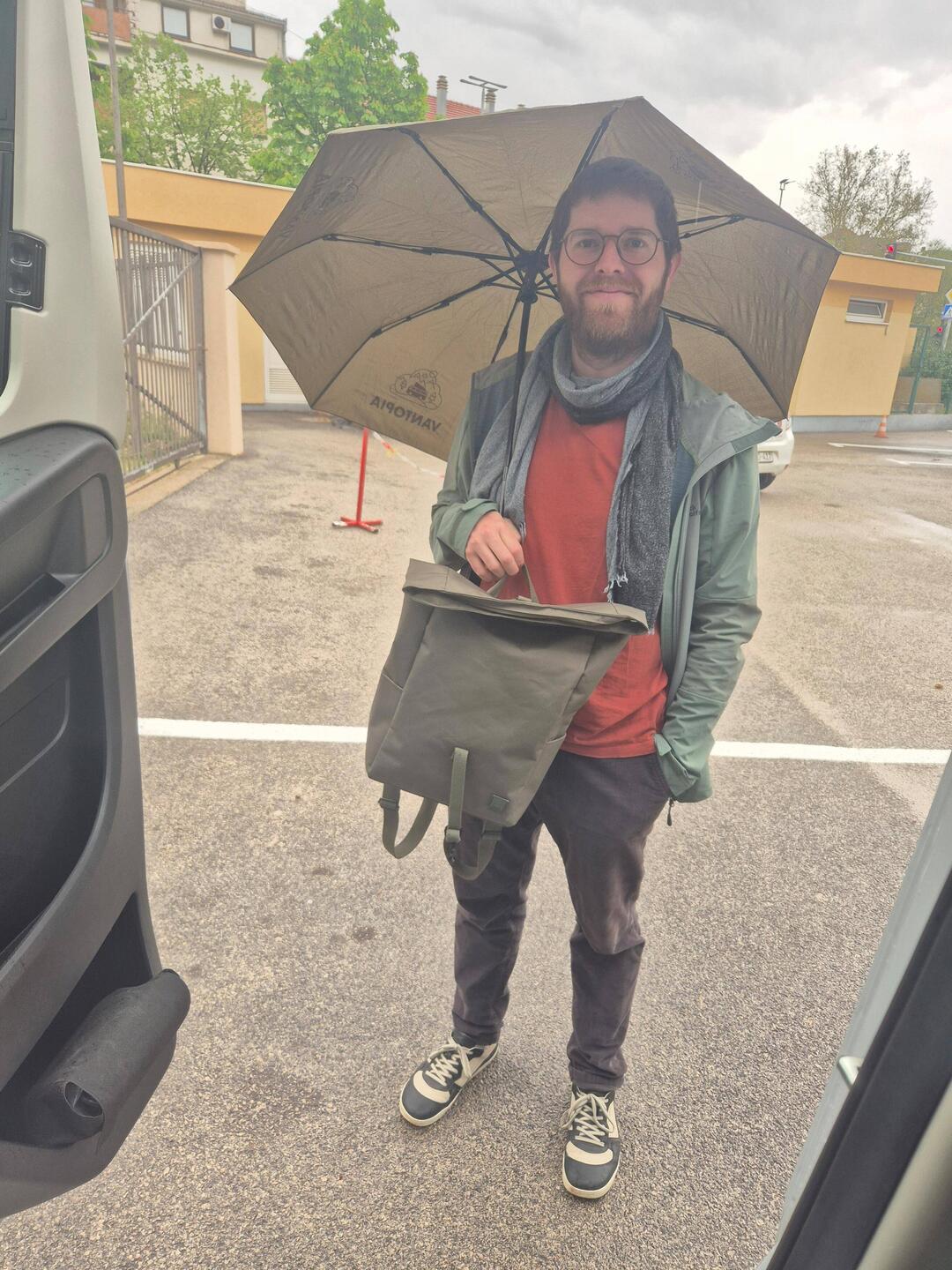☔