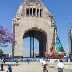 Monumento a la Revolución