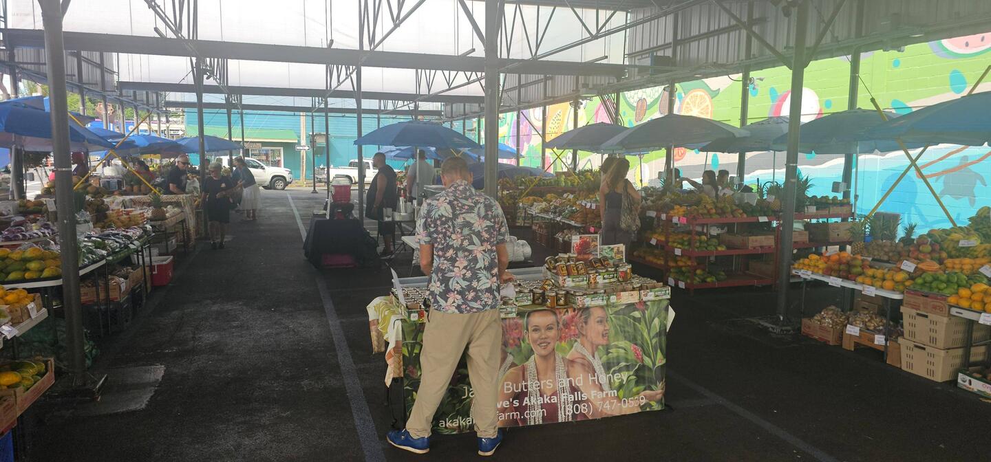 We started our day with a visit to the Hilo Farmers' Market.