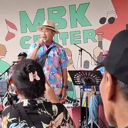 Die Rentnerband covert zum Abschied Christies Oldie "Yellow River" aus den 70er Jahren