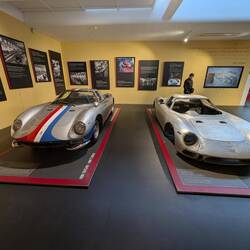 Finished product vs Aluminium body