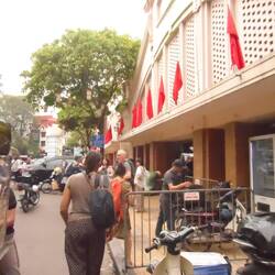 le marché Dong Xuan