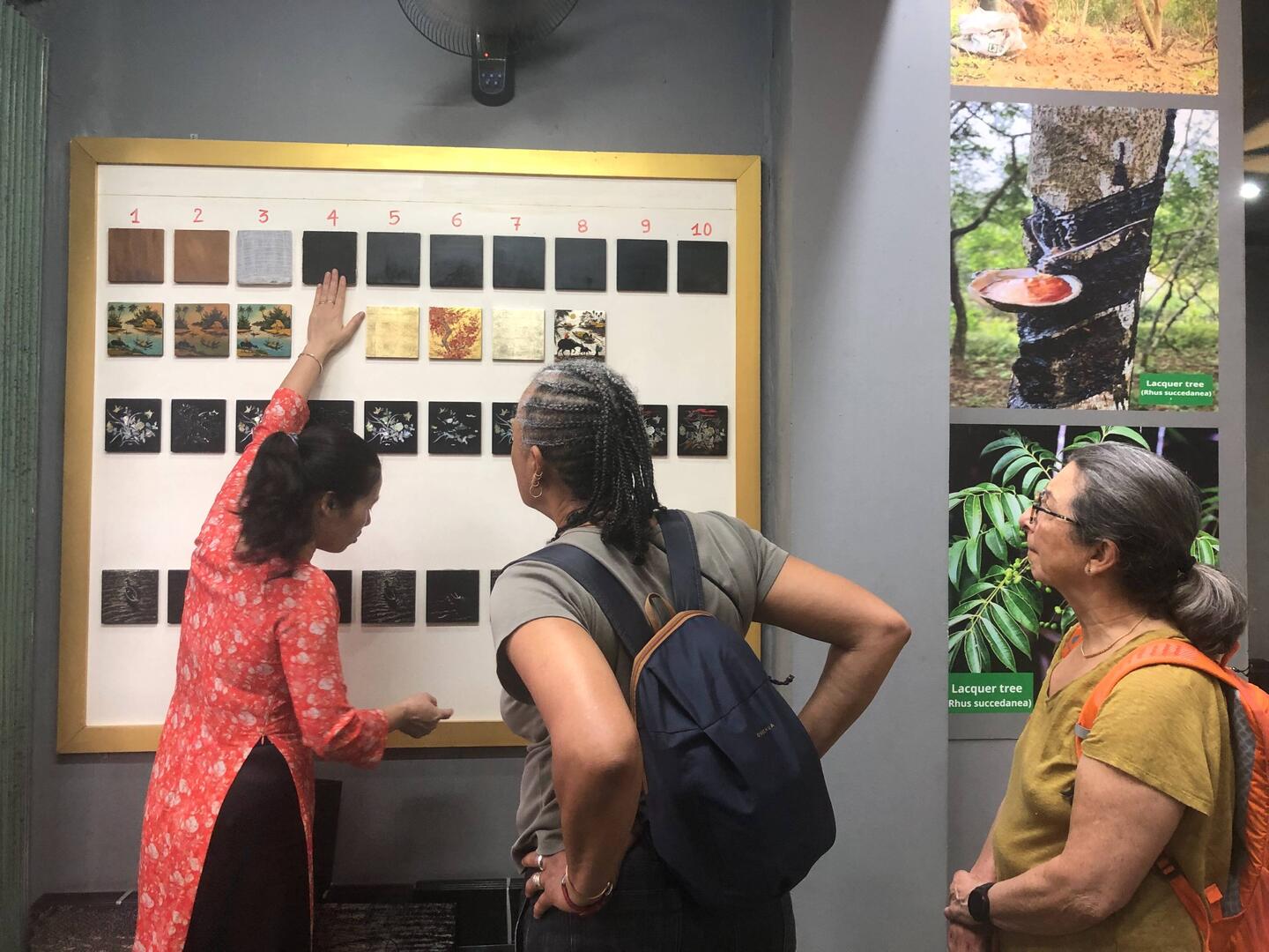 à l'atelier de laque