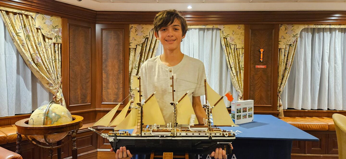 Thomas with the completed Endurance model.