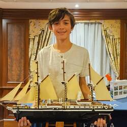 Thomas with the completed Endurance model.