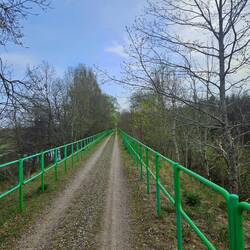 Auf einem alten Bahndamm...