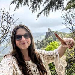 I was there, too (can you see that it was windy?)