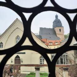 Taufkirche St. Peter und Paul, vom Geburtshaus aus