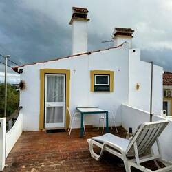 In diesen Häusschen bleibe ich die nächsten beiden Nächte, bevor ich zurück nach Lissabon reise.