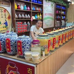 da gibt's auch Schnäpse