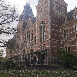 Anothrr view of the Rijksmuseum