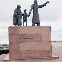 Auswanderer Denkmal