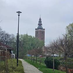 In jedem winzigen Ort steht eine Kirche, in größeren mindestens zwei...