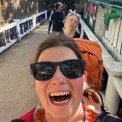 Dieses Gepäck ... 😩 Wie weit ist es denn noch?? 🫣