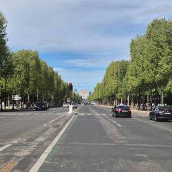 Avenue des Champs Elysées
