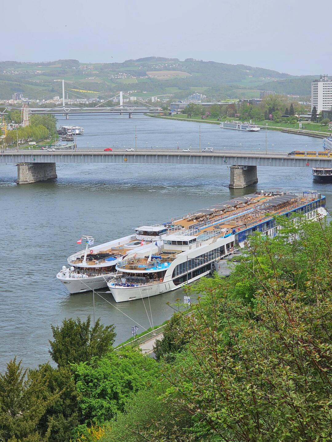 Am Anleger in Linz