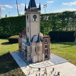 Prag Rathaus in 1:25