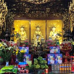 autel de la Dame Céleste