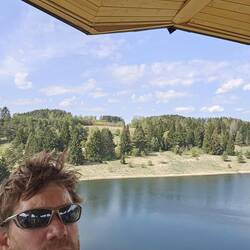 Noch ein Aussichtsturm und ich sehr auch nicht mehr ganz frisch aus!