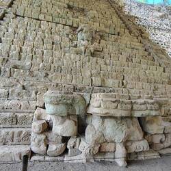 Die "Bibliothek" der Mayas. UNESCO Weltkulturerbe