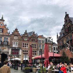 Marktplatz mit Stadtwaage