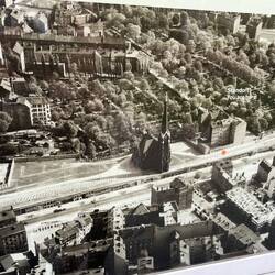 The old church stood right next to the wall - in the midst of the border zone