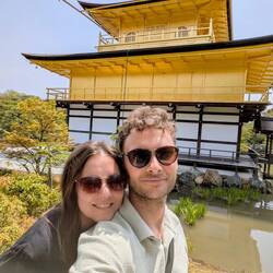 Kinkaku-ji: komplett mit Blattgold veredelter Tempel ⚜️