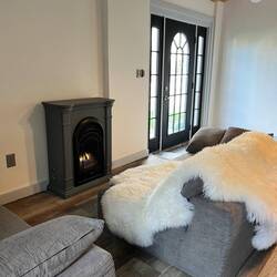 The couches after a few hours of expansion.