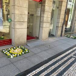 Trottoir fleuri