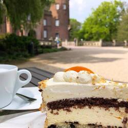 Keine langen Worte: Kaffee-Kuchen-Torte!