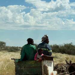 ...nicht nur auf Gummirädern kommt man an Ziel...