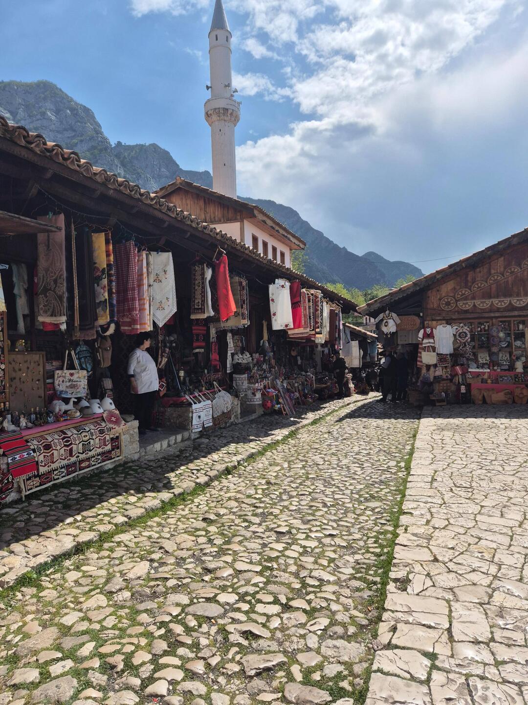 Albanischer Basar in Kruja