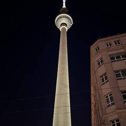 TV tower, from the exit of the Alexanderplatz bahnhof