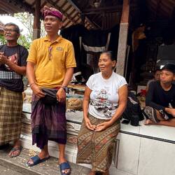 Wayan Salin/Mask Maker/Dare /Wife