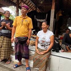 Wayan Salin/Mask Maker/Dare /Wife