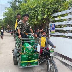 Und trotzdem sinds glücklich... D Malapascua Gang ☺️🤙🏽