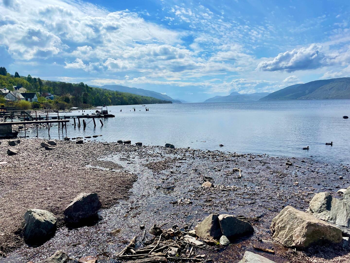 Dores, Loch Ness