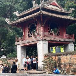 Pavillon de la Constellation de la littérature, peu de lecteurs parmi tous ces visiteurs!