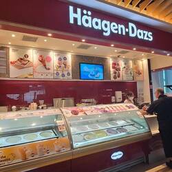gutes Eis für uns 😋