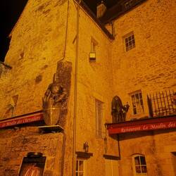 Lots of chevaliers in Sarlat