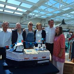 The (clear) winner! Look closely: the ship's deck even had a pool!