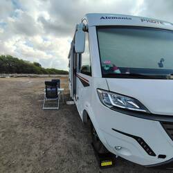 Der Parkplatz im Hafengelände