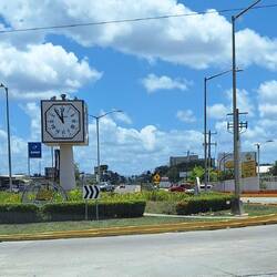 Es ist 5 vor 12. (Tatsächlich)